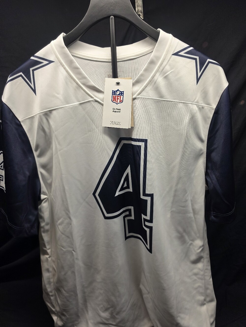 NWT Nike Dallas Cowboys Dak Prescott #4 White Game Jersey Men's Medium